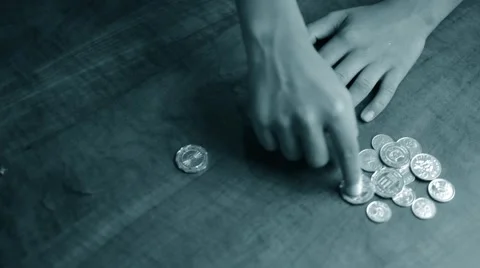 Counting coins Видео 49674969