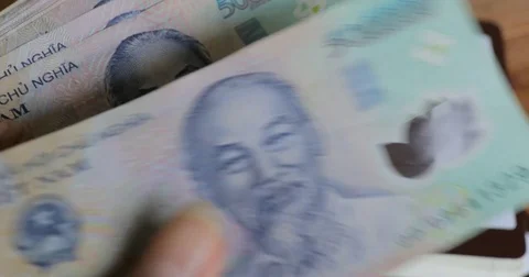 Counting vietnam banknote 스톡 동영상 84979701