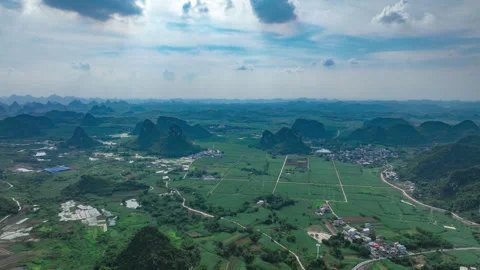Countryside Rice Fields Beneath Surrounding Mountains Timelapse Timelapse Video stock 320622092