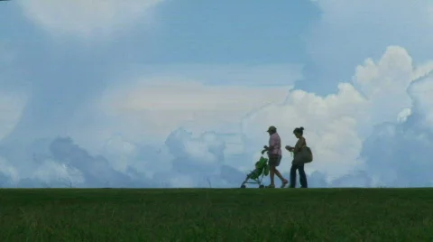 Couple and Stroller - 02 Stock-Footage 622381