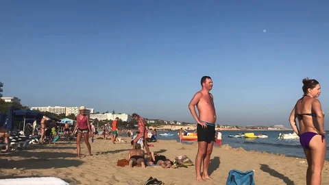 Couple at the beach Close Up Time lapse Shot Stock Footage 91328755