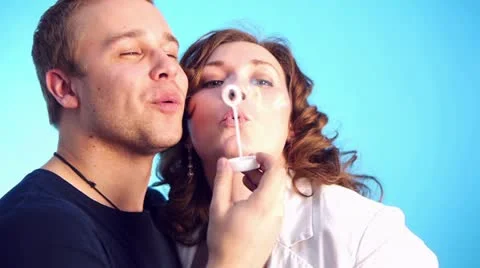 Couple with bubbles Stockbeeldmateriaal 20542700