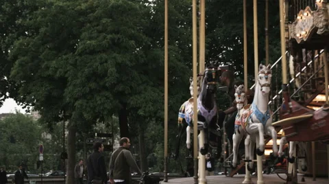 Couple on a carousel Stock Footage 43117001