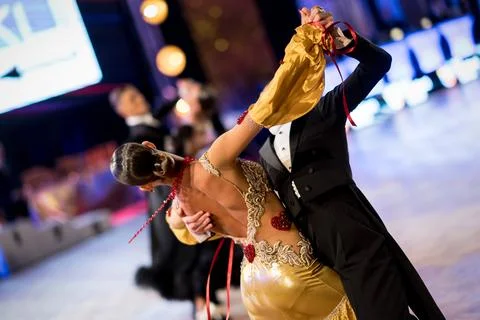 Couple dancing standard dance Stock-Fotos