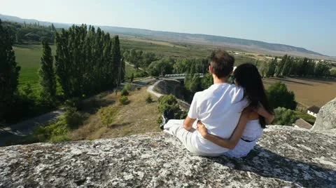 Couple In Embrace Vídeos de archivo 22276711
