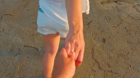 Couple Video stock 118961961