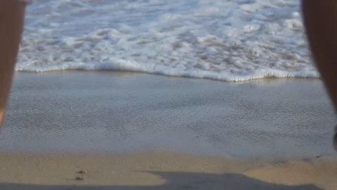 Couple in front of the sea Video stock 128075281