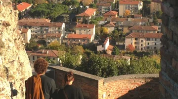 Couple Going Downstairs in Castle Stock-Footage 85569694