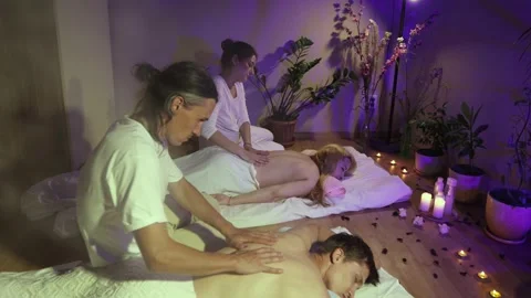 Couple massage. Видео 157055827