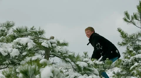 Couple playing snowballs Video stock 26299689