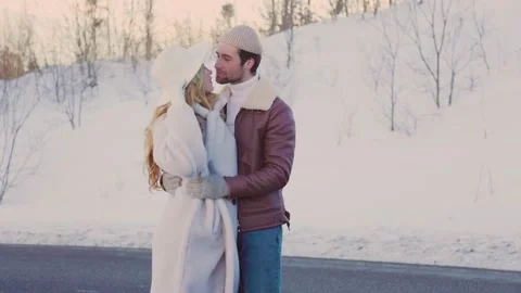 Couple on the road Stock-Footage 151002279