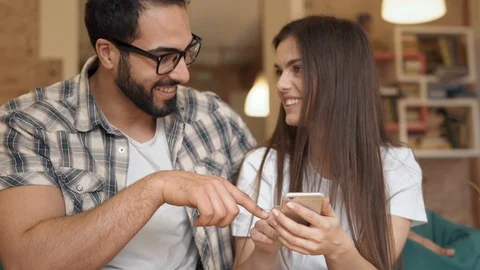 Couple Select Selfie Видео 91829501