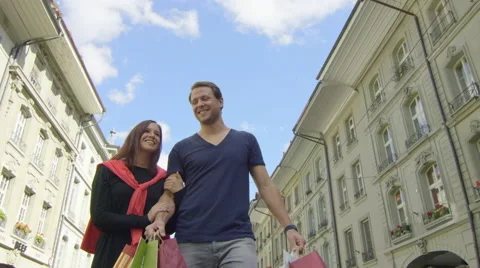 Couple shopping while in the city Stock Footage 63014602