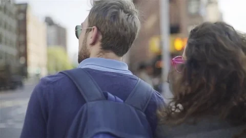 Couple sightseeing in city Stock Footage 75169273