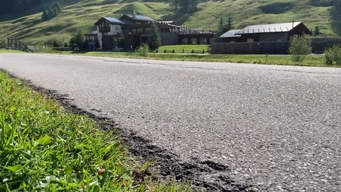 Couple on skiroll 動画素材 113482231