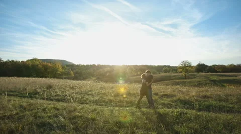 Couple Standing in a Meadow 스톡 동영상 40448682