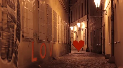 Couple on street with heart Stock Footage 42425383