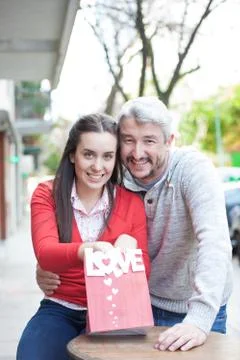 Couple in the street Stock-Fotos