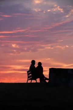 Couple at sunset Stock-Fotos