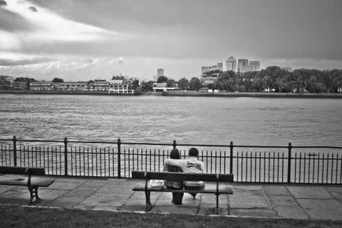 Couple at the at the Themse Stock Photos