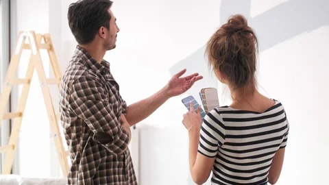 Couple together while doing some housework Video stock 112164606