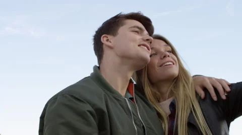 Couple visiting the Eiffel tower and taking selfies with each other. Stock Footage 63031631