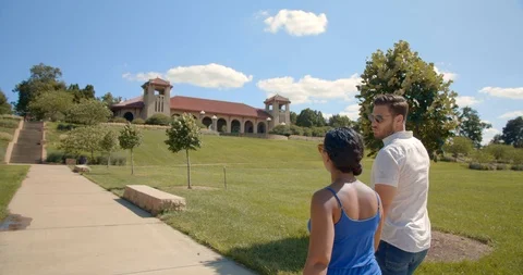 Couple Visiting Forest Park in St. Louis, Tourists on City Tour Stock Footage 115044525