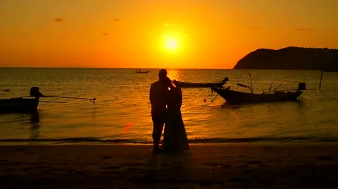 Couple watching the sunset Video stock 60837621