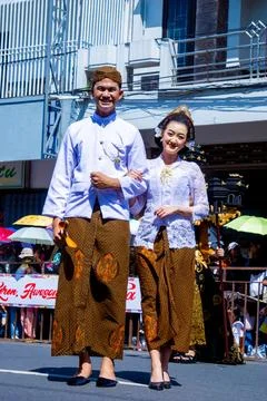 A couple with wedding dress from East Java Foto stock