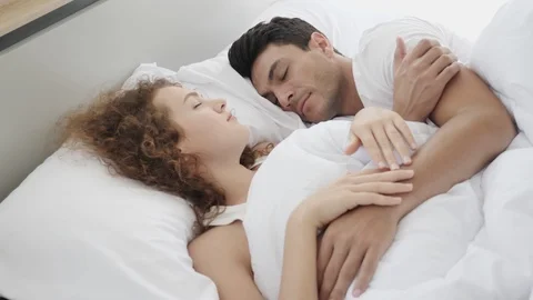 Couples are sleeping Without the sound of snoring Stock Footage 108374956