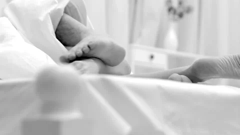 Naked Women and Men Kissing Stock Videos – Royalty-Free HD & 4K Videos