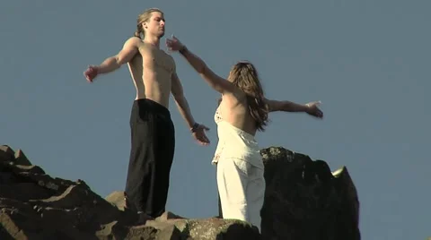Couples Yoga Video stock 980773