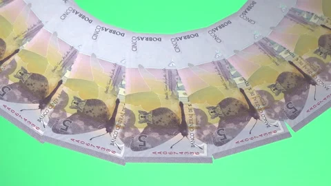 Courageous Looping Design 5 Dobra Curency of Sao Tome and Principe. Vídeo Stock 309458788
