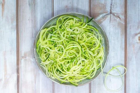 Courgette spaghetti Stock Photos
