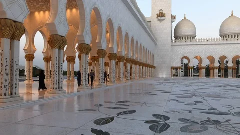 Courtyard Sheikh Zayed Mosque Stock Footage 125586592