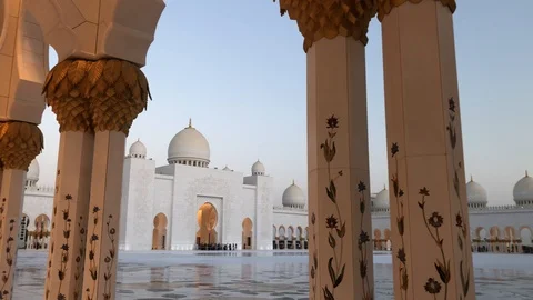 Courtyard Sheikh Zayed Mosque Stock Footage 125586893