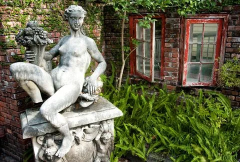 Courtyard statue Stock Photos