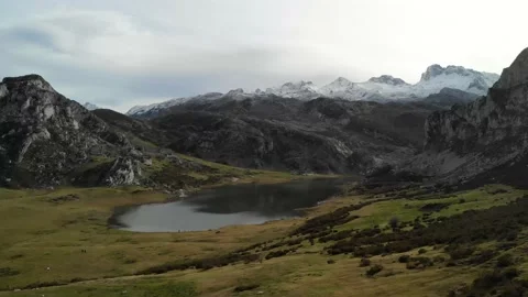 Covadonga lagos 1 動画素材 230478802