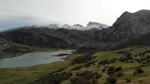 Covadonga lagos 3 動画素材 230478987