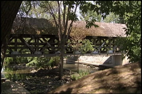 Covered bridge static Video stock 310964