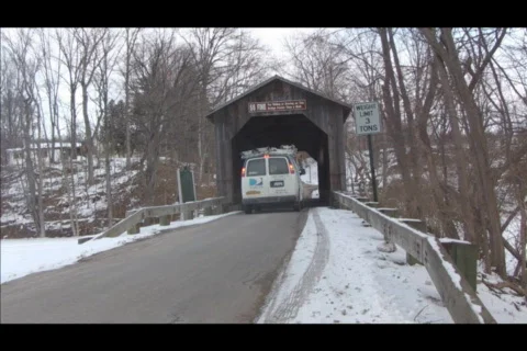 Covered bridgeC 720 Video stock 629047