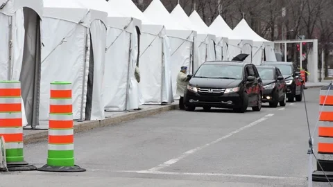 Covid-19 drive thru testing Stock Footage 131177491