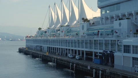 Covid-19 empty passenger terminal in Vancouver harbor. 스톡 동영상 158337431