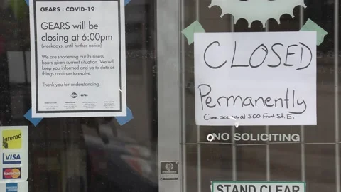 COVID 19 lockdown permanently closed  bicycle shop retail store in Toronto Video stock 151188206