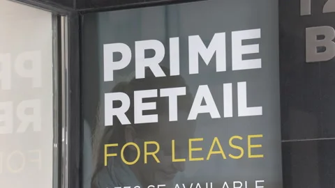 COVID recession devastates Toronto retail industry Vídeo Stock 147955766