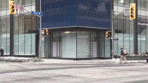 COVID recession devastates Toronto retail industry Vídeos de archivo 147964954