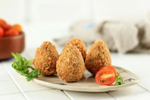 Coxinha de Frango, Deep Fried Brazilian Snack Foto stock
