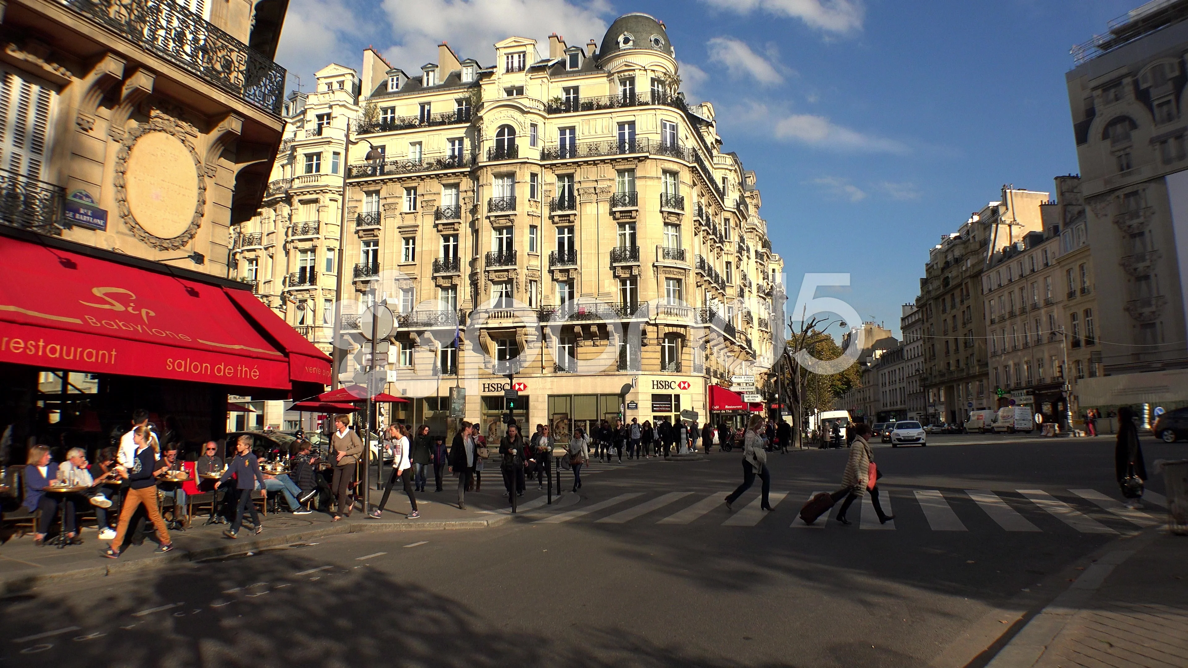 Video A Cozy Cafe In The Heart Of Paris 4k 56449219