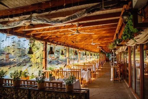 The cozy interior of the restaurant. Foto stock