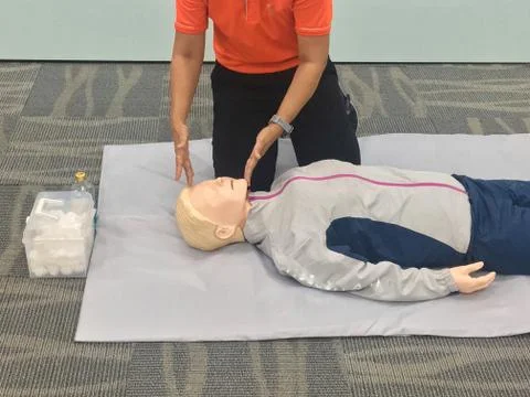 CPR training 库存照片
